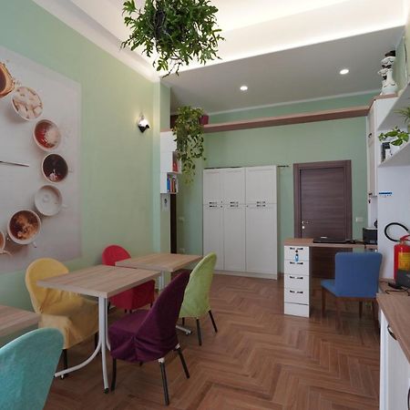 B&B I Due Teatri Napels Buitenkant foto