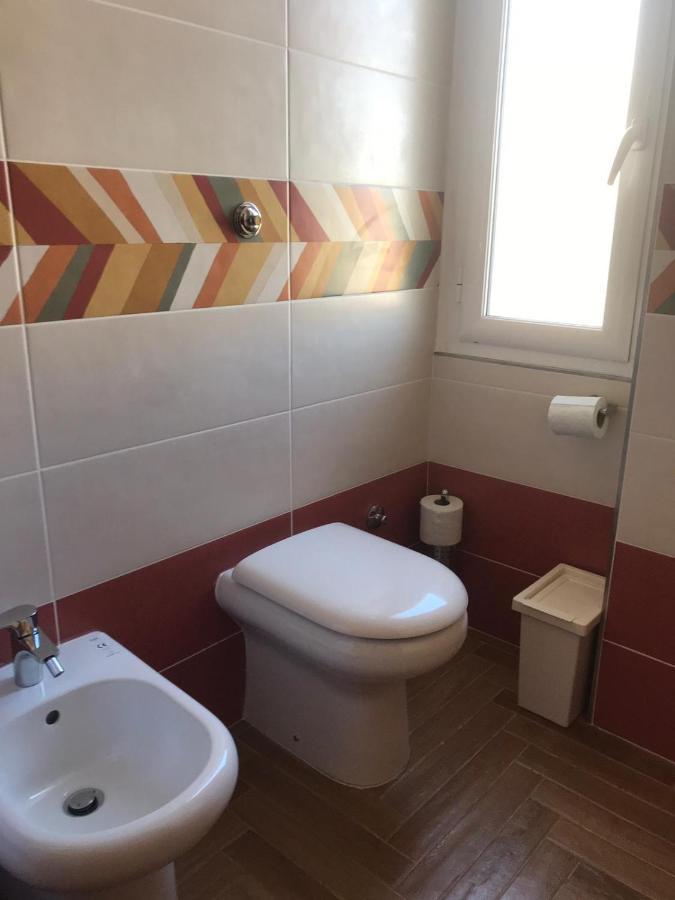 B&B I Due Teatri Napels Buitenkant foto