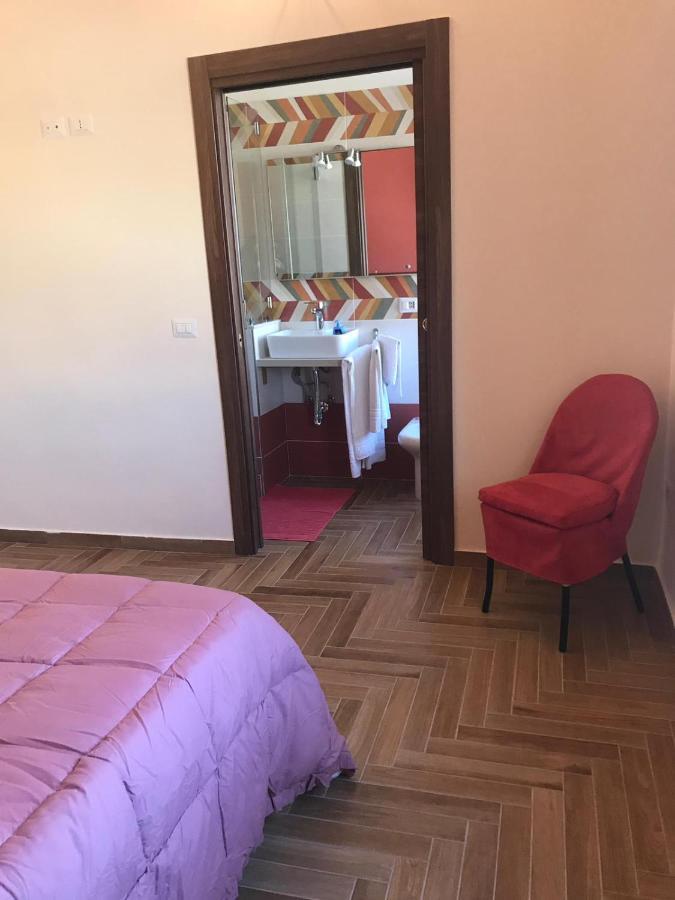 B&B I Due Teatri Napels Buitenkant foto